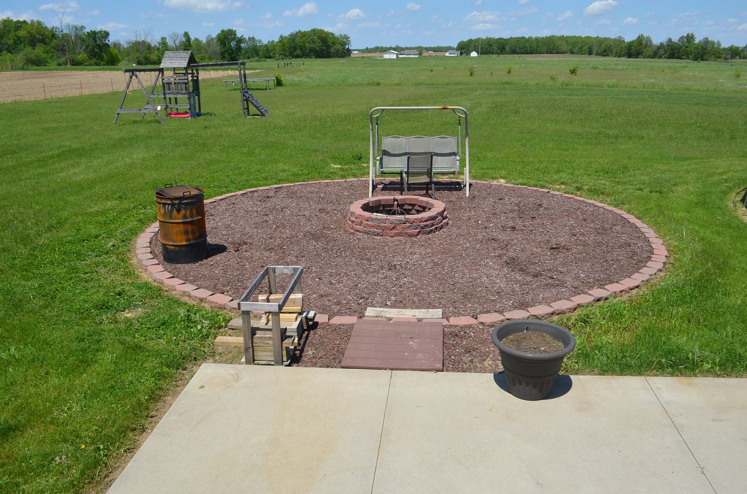 Property photo 8 - REAL ESTATE AUCTION IN ALLEN COUNTY, INDIANA